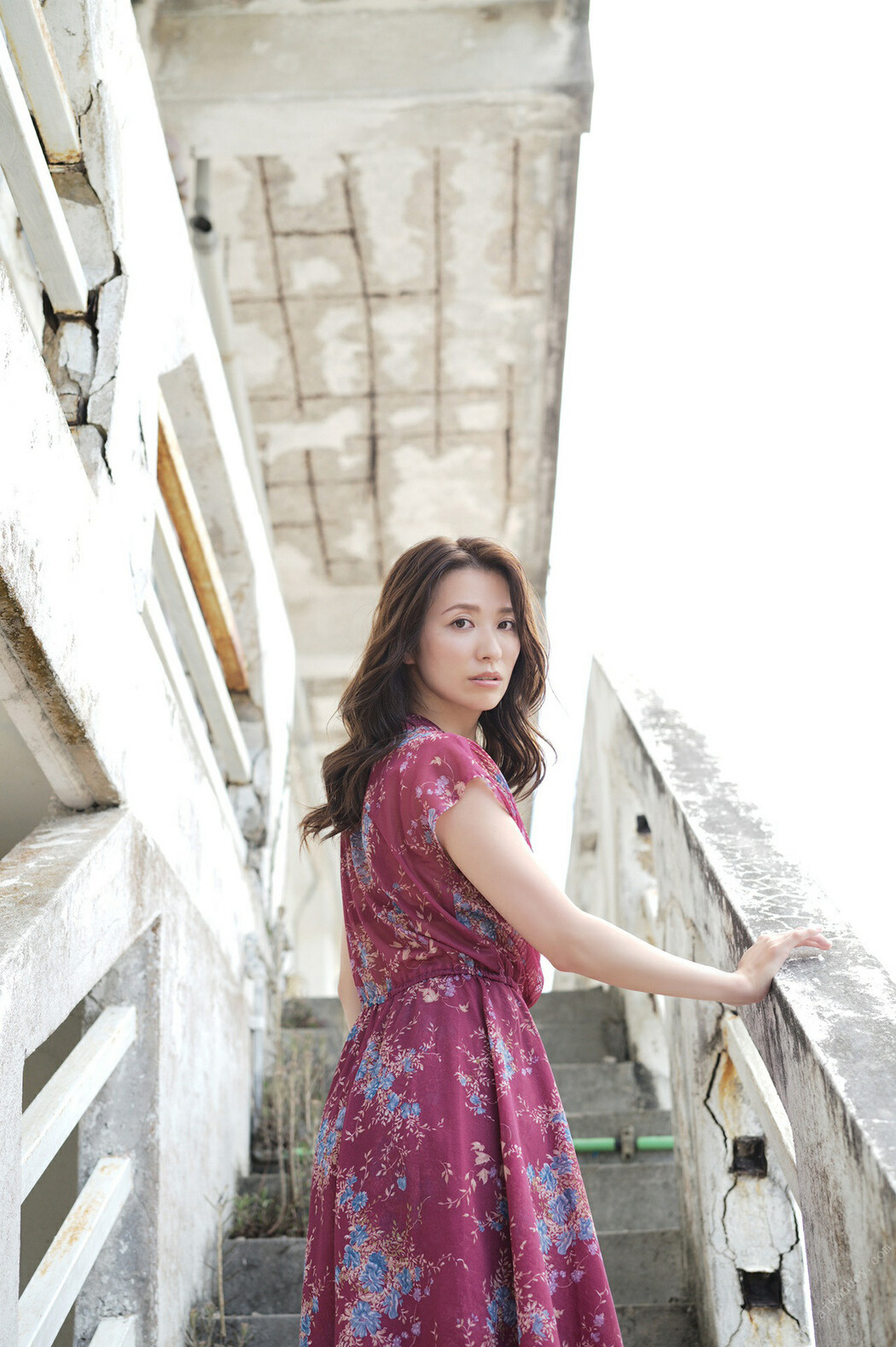 Rei Toda 戸田れい, 週刊ポストデジタル写真集 ILiOS～何度でも振り向いて～ Set.02