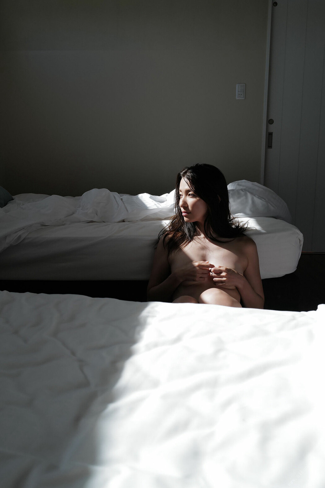 Rei Toda 戸田れい, 週刊ポストデジタル写真集 ILiOS～何度でも振り向いて～ Set.01