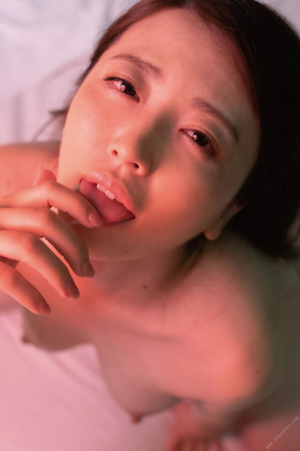 Ririko Kinoshita 木下凛々子, デジタル写真集 春夏秋冬 「初秋」