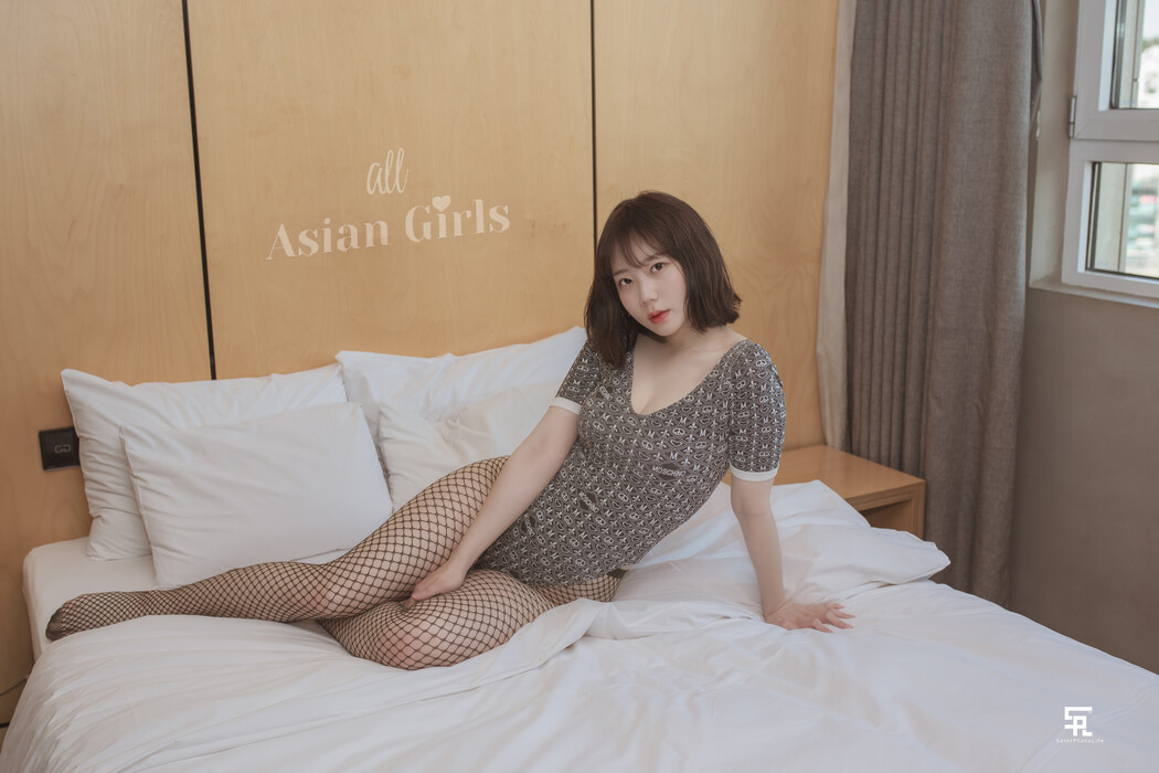 Myua 뮤아, [SAINT Photolife] MyuA Vol.03