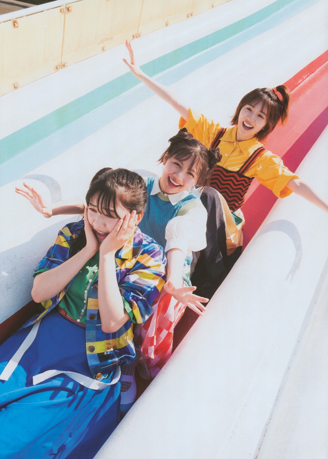 Hinatazaka46 日向坂46, B.L.T. 2022.07 (ビー・エル・ティー 2022年7月号)