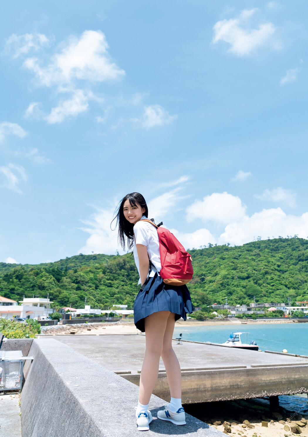 Runa Toyoda 豊田ルナ, 1st写真集 『月-Luna-』 Set.03