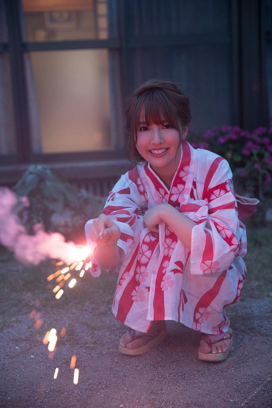 Yua Mikami 三上悠亜, FLASHデジタル写真集R 国民的な夏の思い出。 Set.02