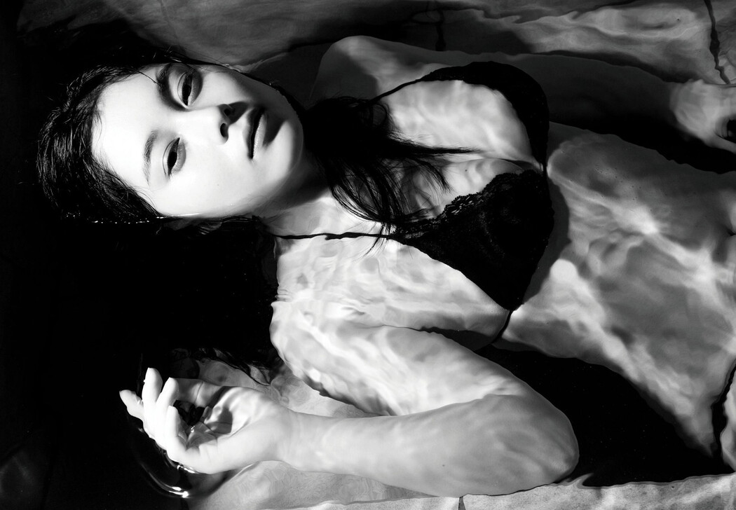 Sakurako Okubo 大久保桜子, STRiKE! デジタル写真集 さよならの、１日まえの日。 Set.01