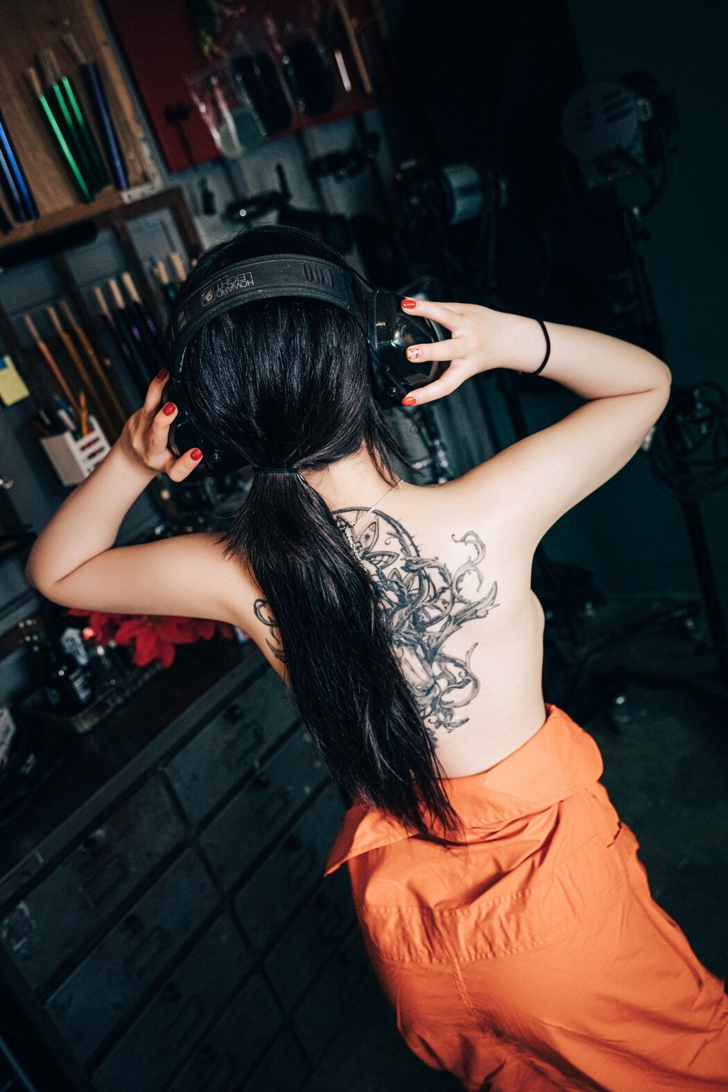 Son Yeeun 손예은, [Loozy] Where Are My Tools