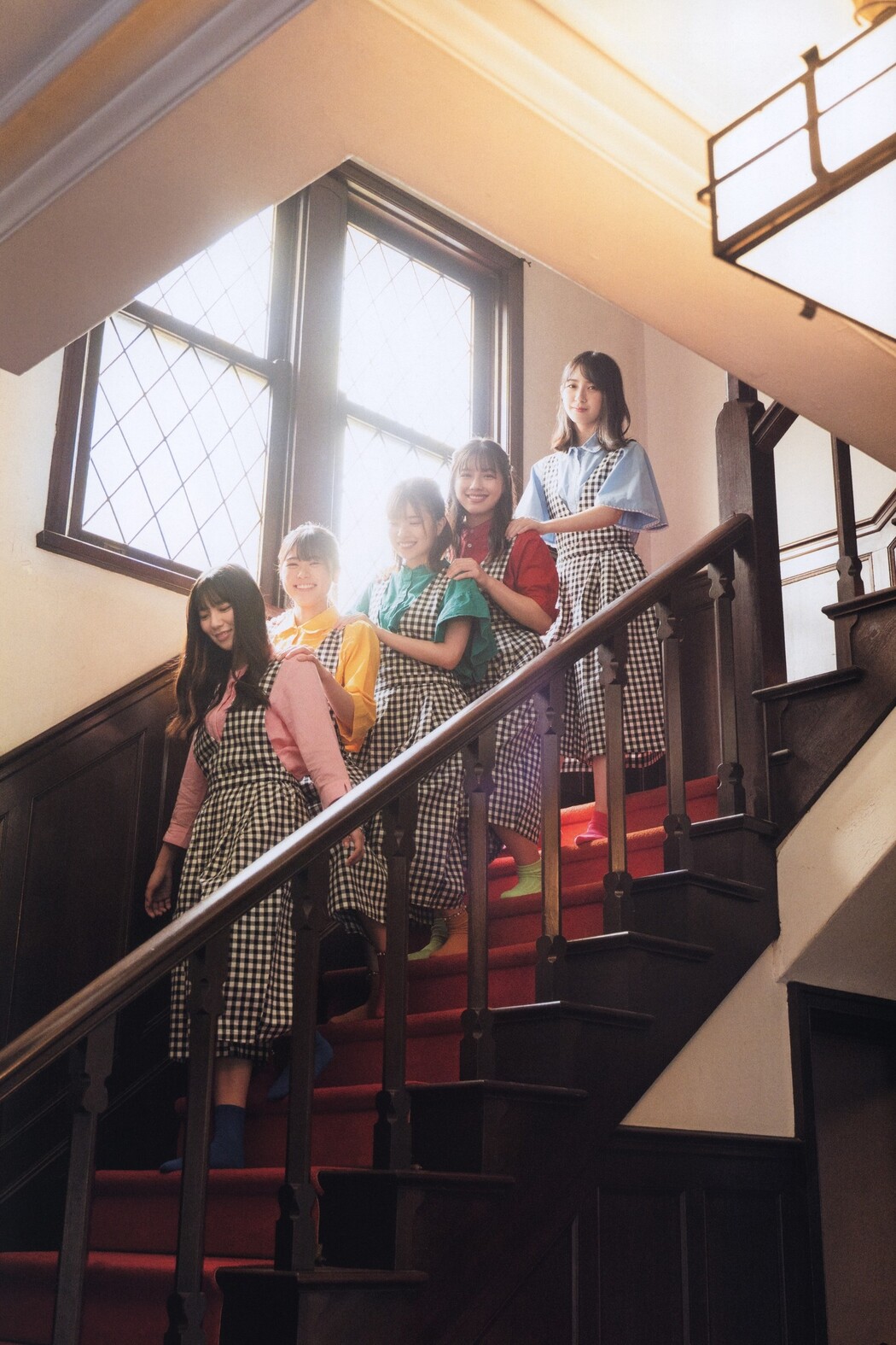 Hinatazaka46 日向坂46, B.L.T. 2021.12 (ビー・エル・ティー 2021年12月号)