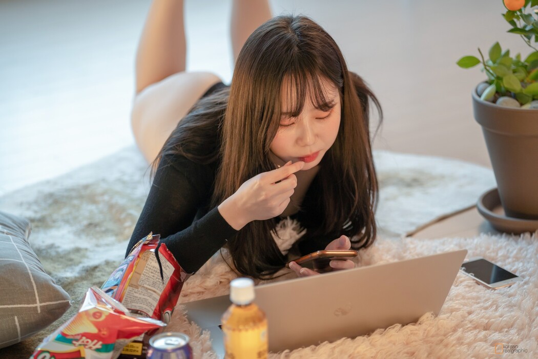 Myua 뮤아, [Korean Realgraphic] No.18