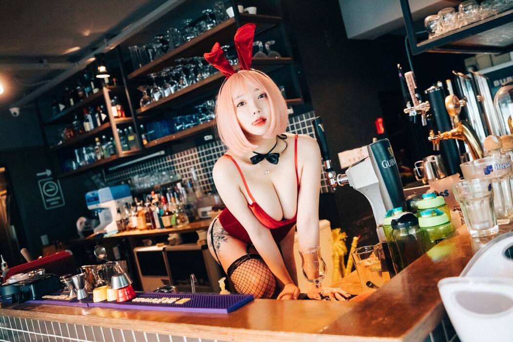 Son Yeeun 손예은, [Loozy] Tainted Love Bar Set.02