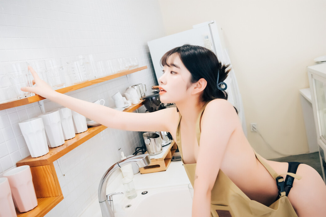 Sonson 손손, [Loozy] Nude Apron Set.02