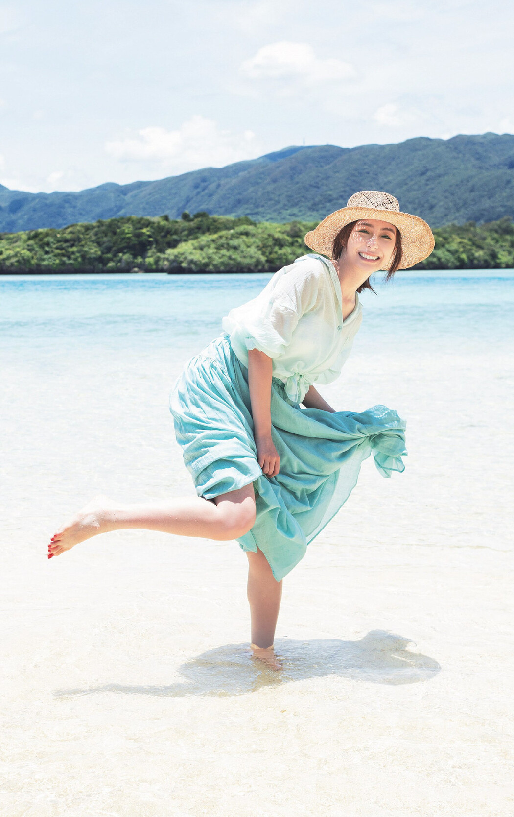 Misato Ugaki 宇垣美里, Weekly Playboy 2022 No.39 (週刊プレイボーイ 2022年39号)