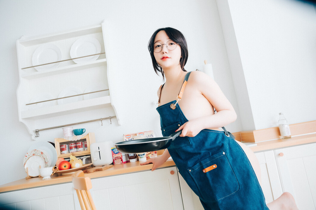 Son Yeeun 손예은, [Loozy] Nudy Painter + S.ver - Set.02