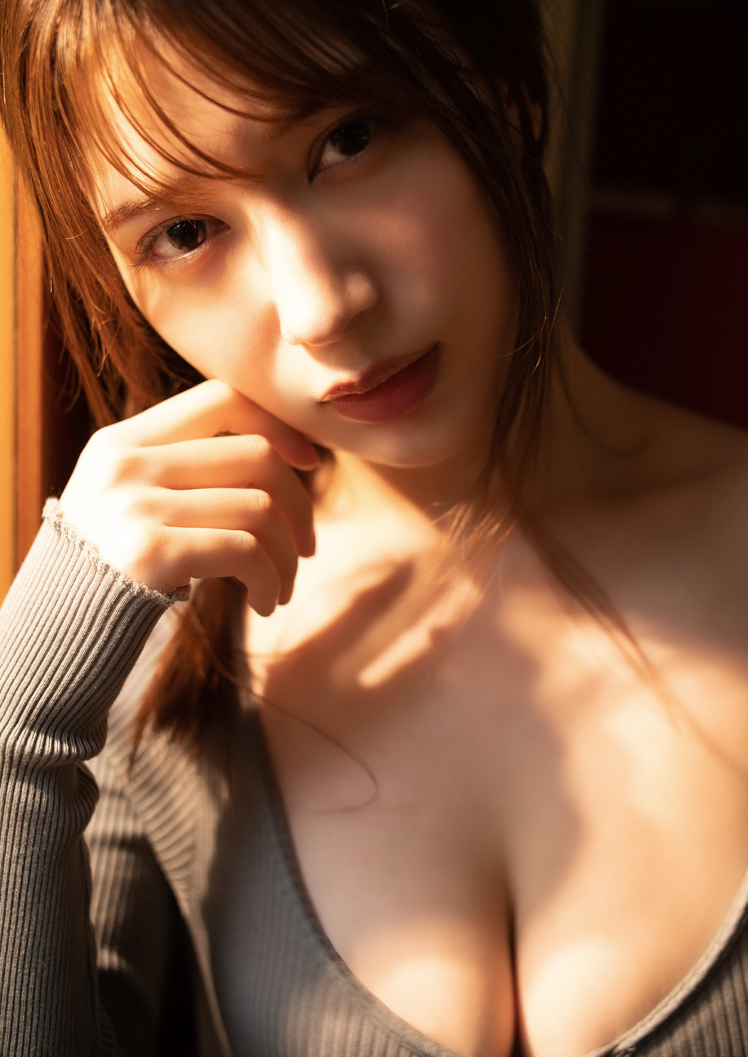 Risa Yukihira 雪平莉左, Young Jump 2022 No.42 (ヤングジャンプ 2022年42号)