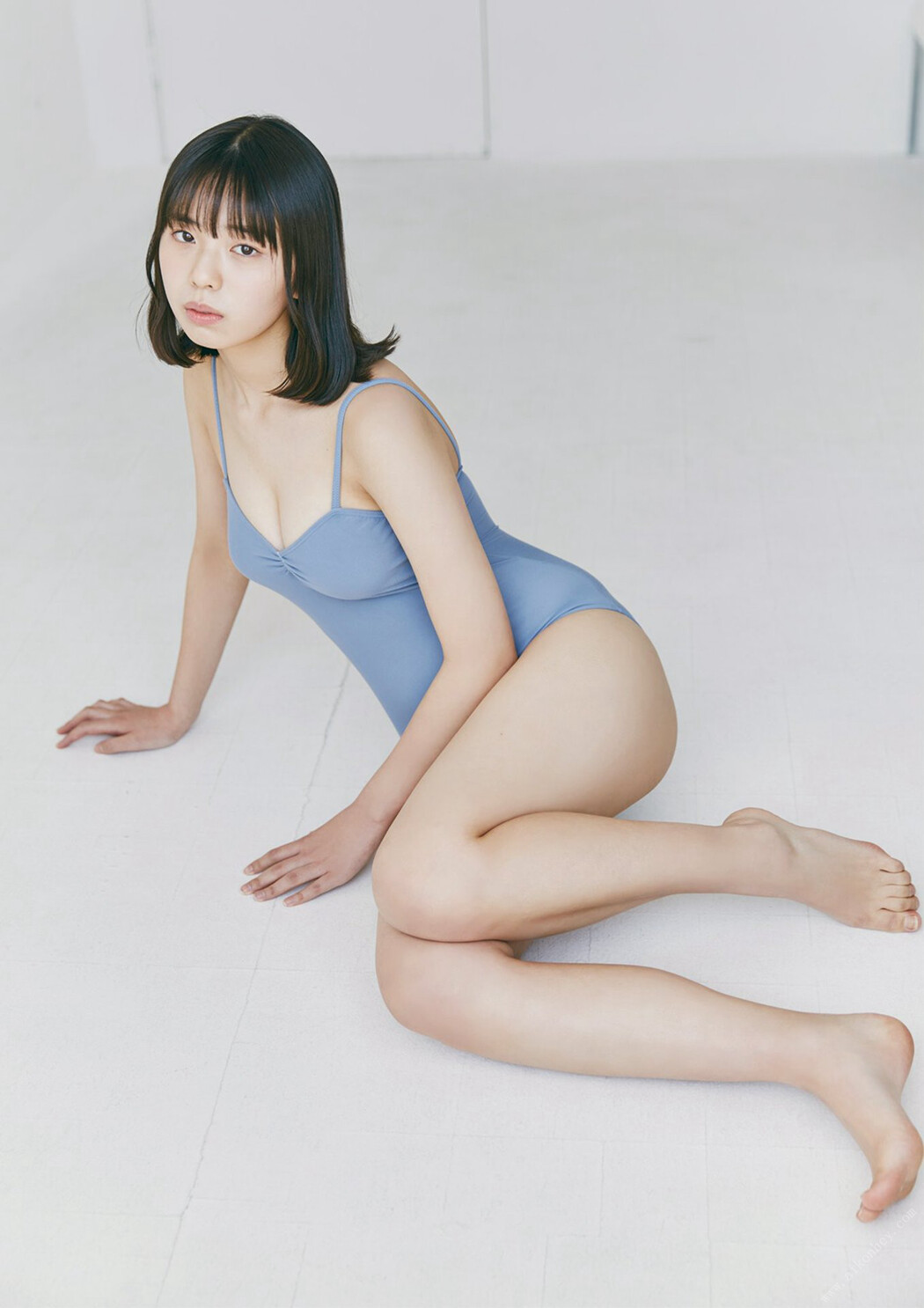 Hina Kikuchi 菊地姫奈, BUBKAデジタル写真集 「青春シンドローム【完全版】」 Set.01