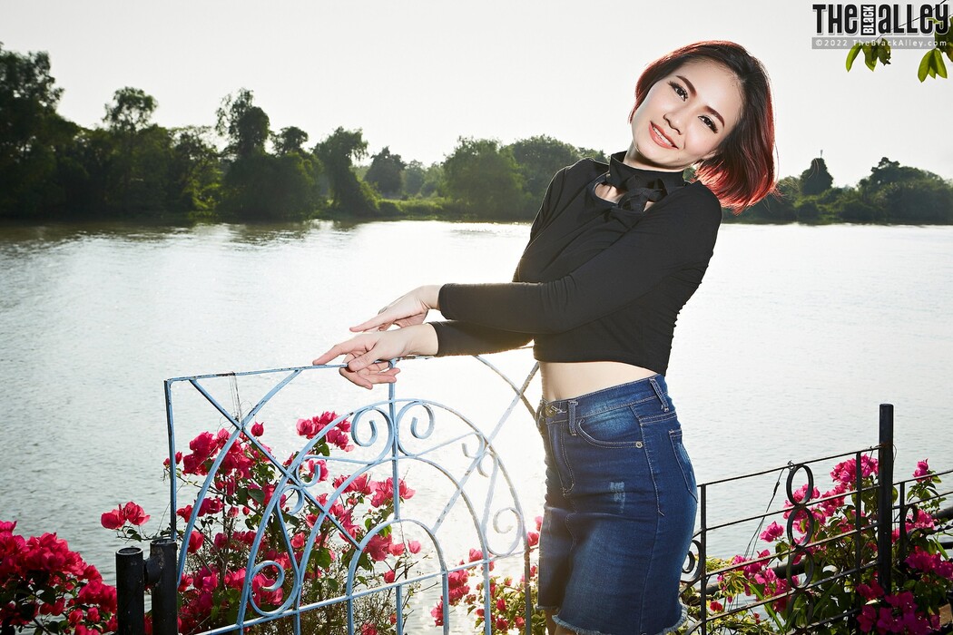 [The Black Alley] Ellie Photo Set.56