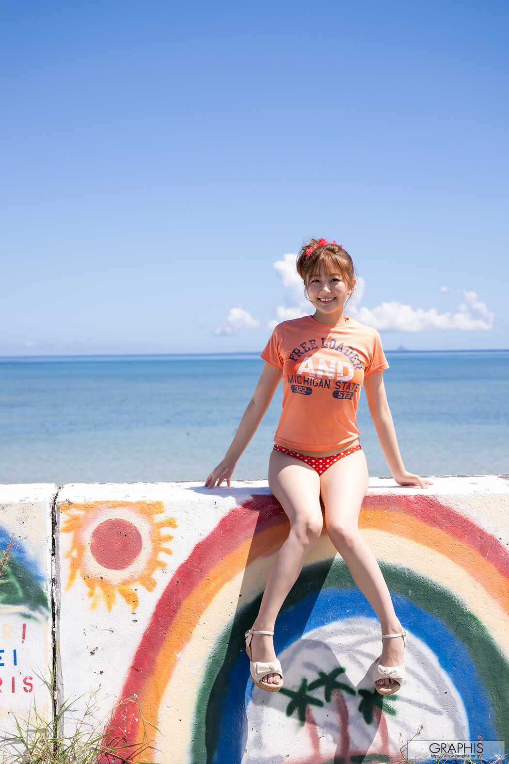 Hikari Aozora 青空ひかり, [Graphis] Gals 「Happy Smile!」 Vol.01