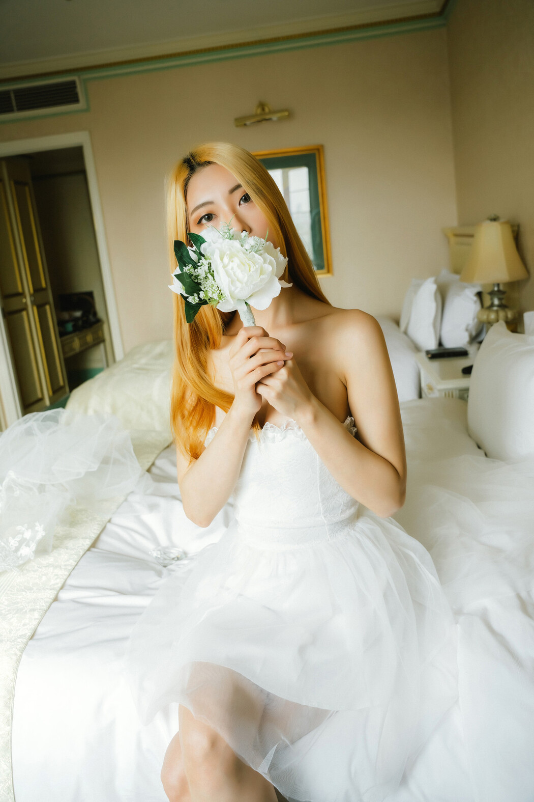 Mona 모나, [Moon Night Snap] Marry Me Vol.1