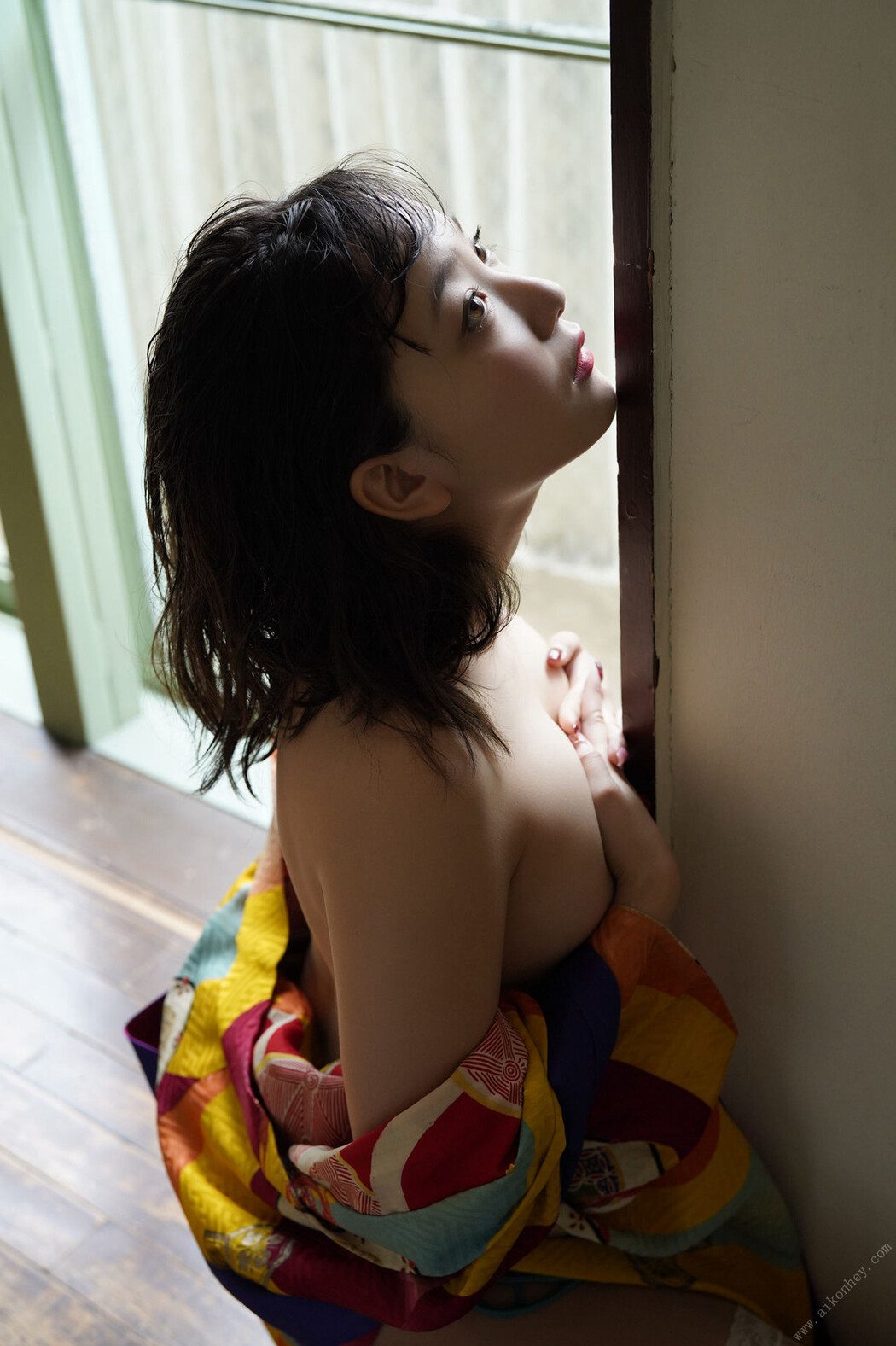 Kyouka 京佳, ＦＲＩＤＡＹデジタル写真集 「京佳はぜんぜん悪くない 誘惑編」 Set.01