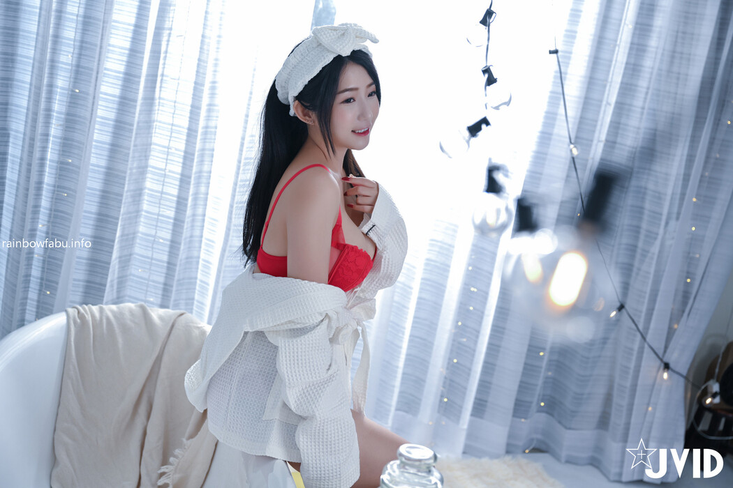 JVID精品 肉包-超近距离仔细欣赏 Vol.01