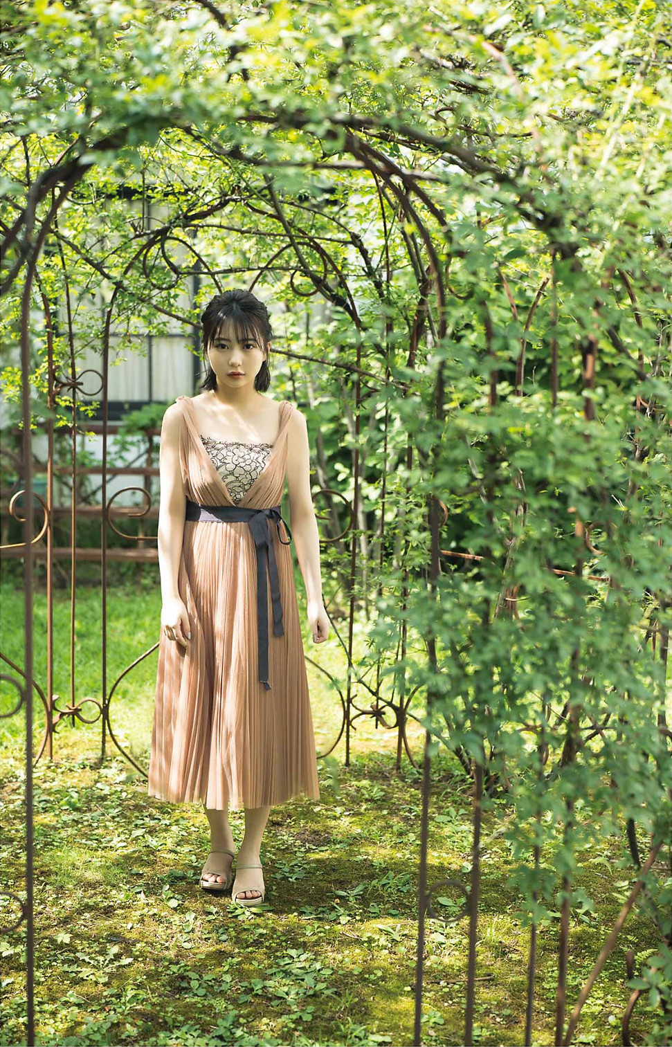 Miku Tanaka 田中美久, Young Gangan 2022 No.20 (ヤングガンガン 2022年20号)