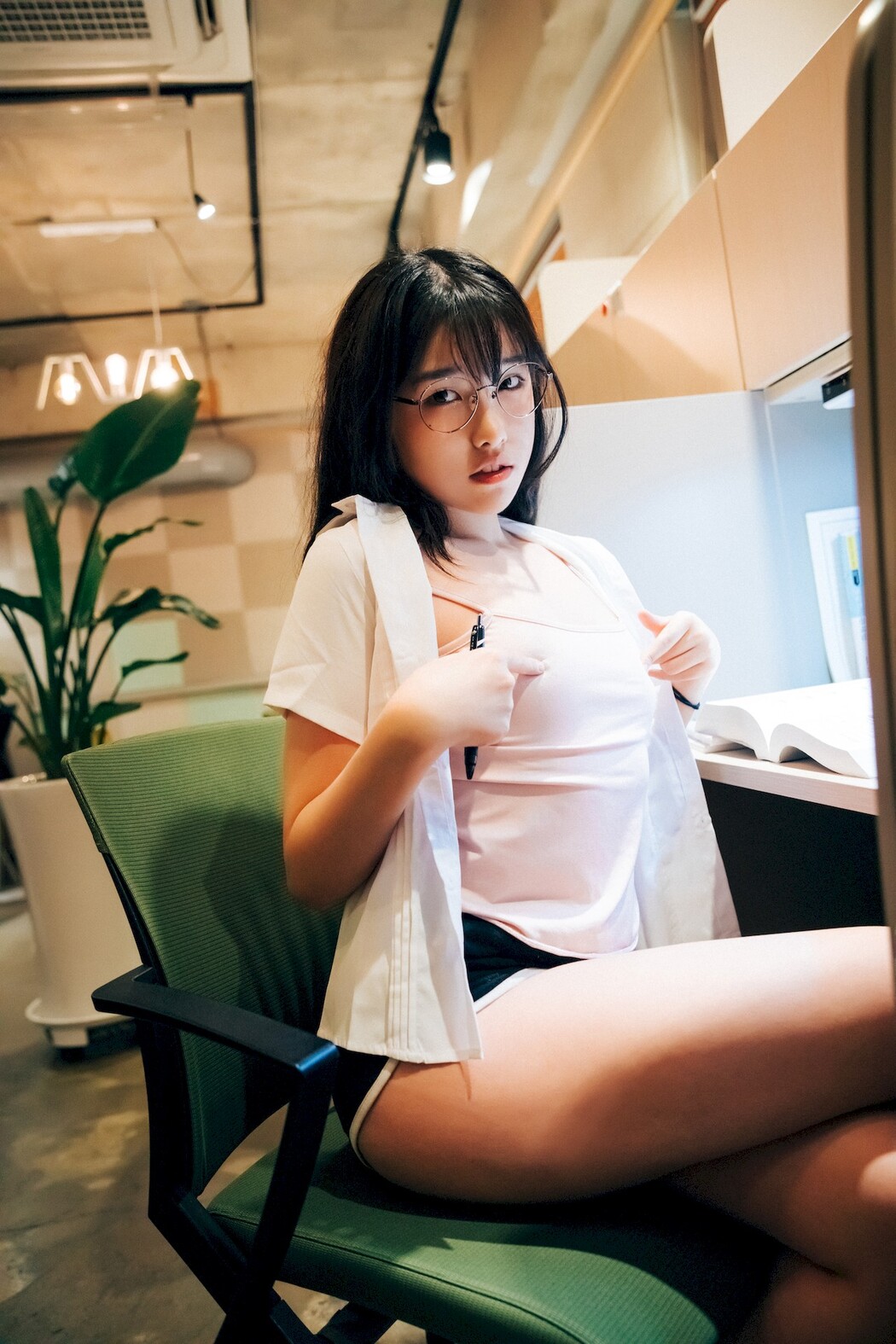 Sonson 손손, [Loozy] Reading Room Set.01