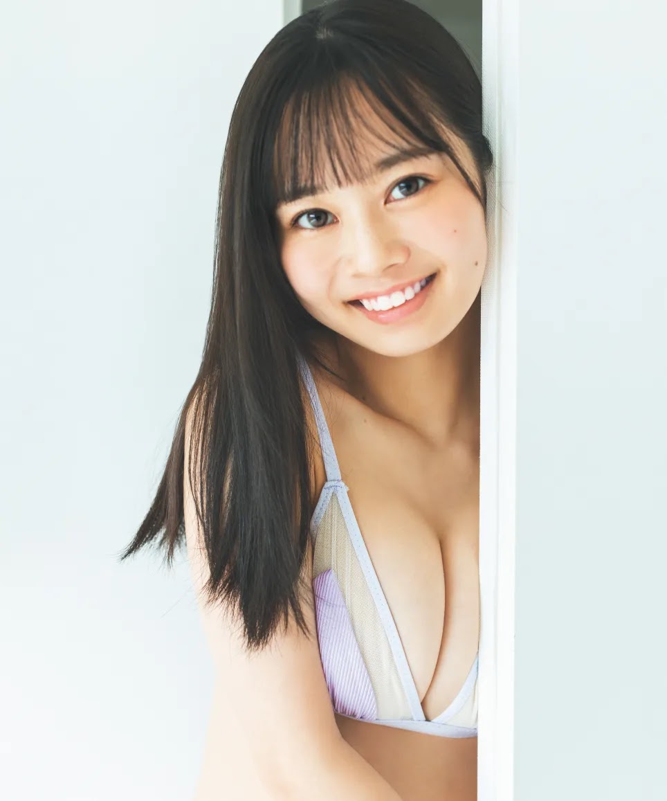 Saeko Kondo 近藤沙瑛子, FRIDAY 2022.10.28 (フライデー 2022年10月28日号)