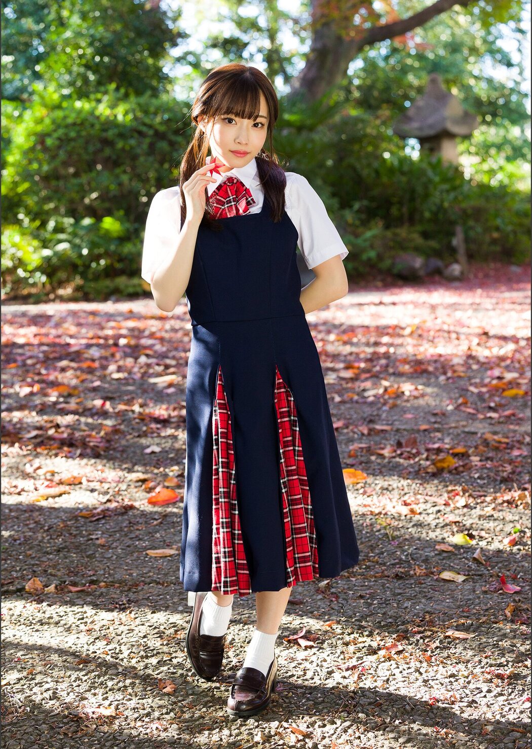 Miyu Kishi 岸みゆ, Superior Digital Photobook 2022.08 (スペリオールデジタル写真集 2022年8号) Cover Photo