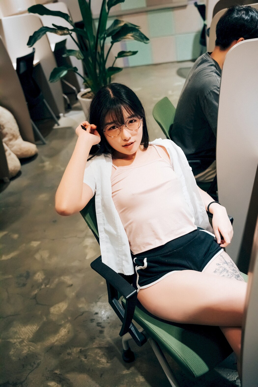 Sonson 손손, [Loozy] Reading Room Set.01