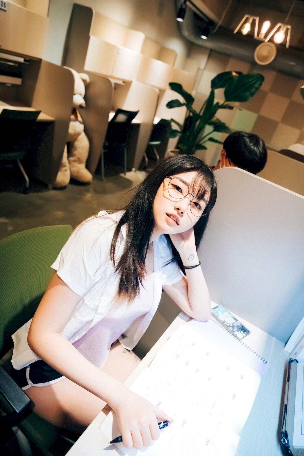 Sonson 손손, [Loozy] Reading Room Set.01