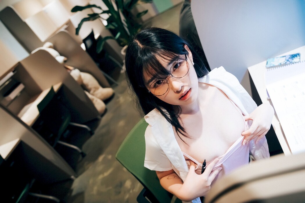 Sonson 손손, [Loozy] Reading Room Set.01