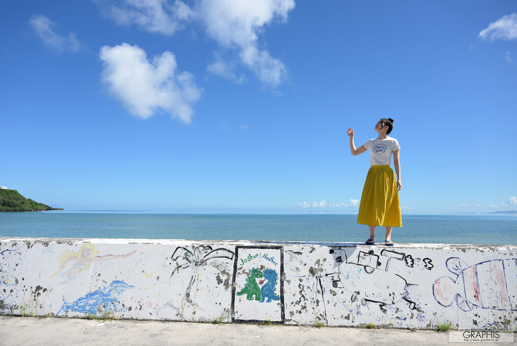 Suzu Honjo 本庄鈴, [Graphis] Gals 「Feeling」 Vol.01 Cover Photo