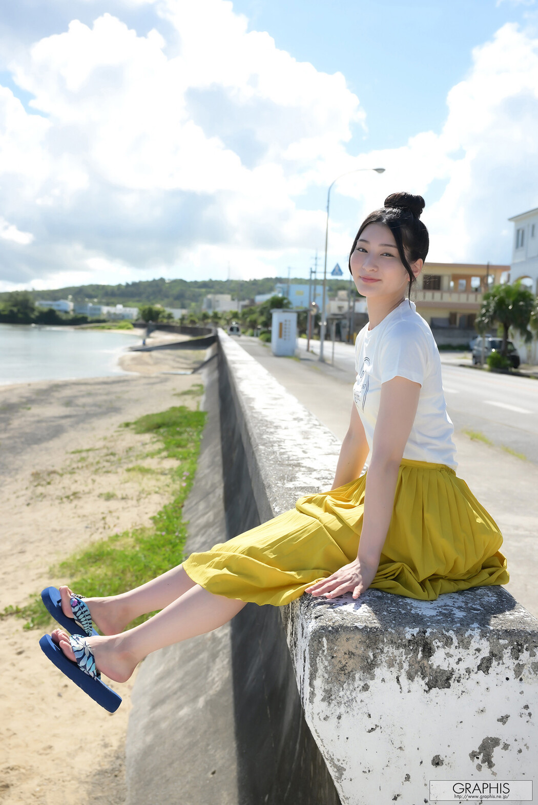 Suzu Honjo 本庄鈴, [Graphis] Gals 「Feeling」 Vol.01