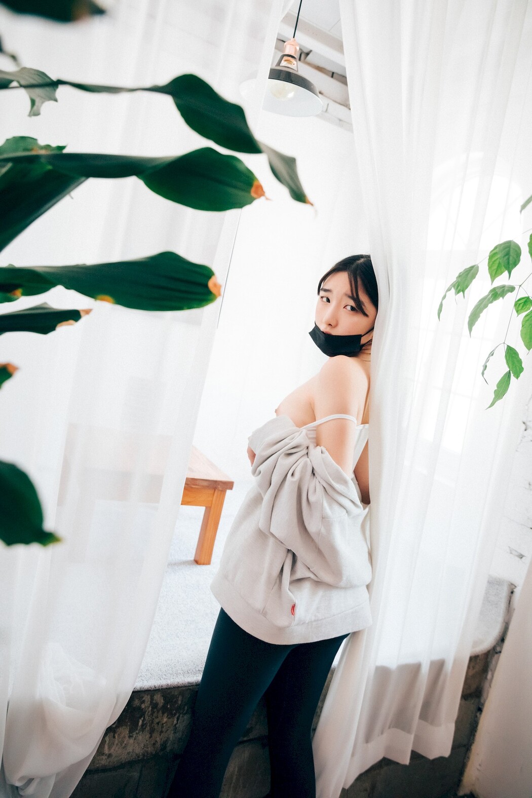 Sonson 손손, [Loozy] Yano Date Set.01