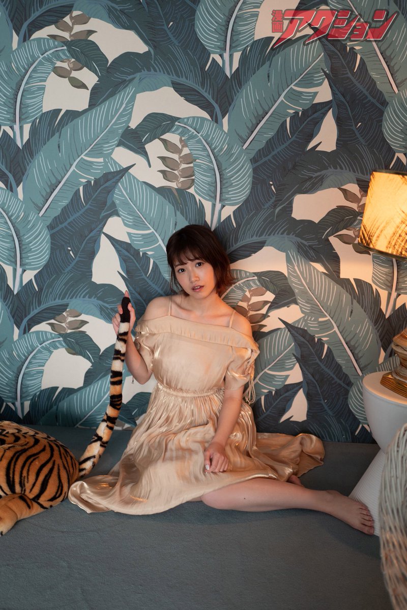 Mio Tomonaga 朝長美桜, Manga Action 2018 No.03 (漫画アクション 2018年3号)