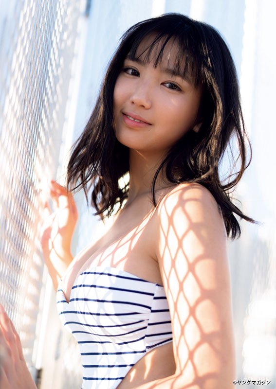 Aika Sawaguchi 沢口愛華, Young Magazine 2019 No.16 (ヤングマガジン 2019年16号)