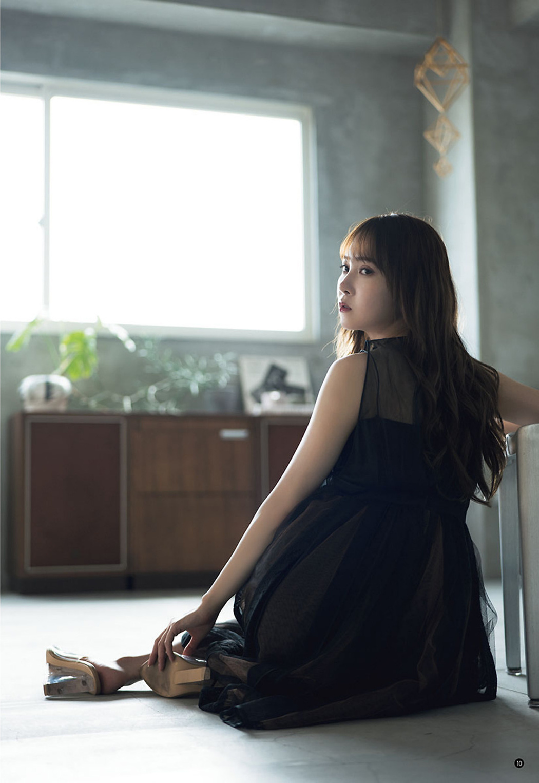 Shiho Kato 加藤史帆, Young Champion 2022 No.22 (ヤングチャンピオン 2022年22号)