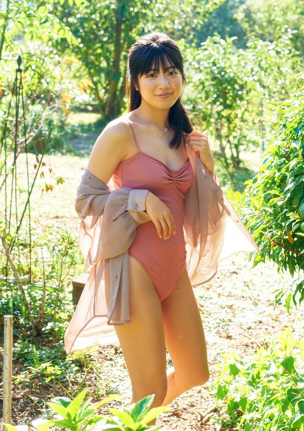 Rio Yoshida 吉田莉桜, B.L.T.デジタル写真集 「冬の花。winter tenderness.」 Set.02