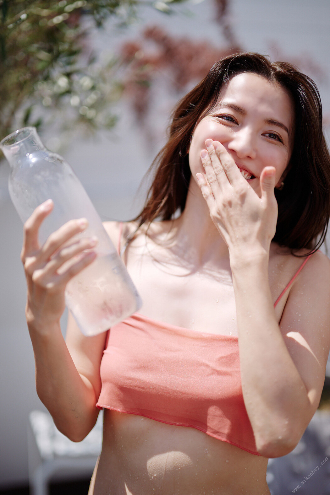 Rei Toda 戸田れい, 週刊ポストデジタル写真集 「金魚のようにゆらめいて」 Set.02