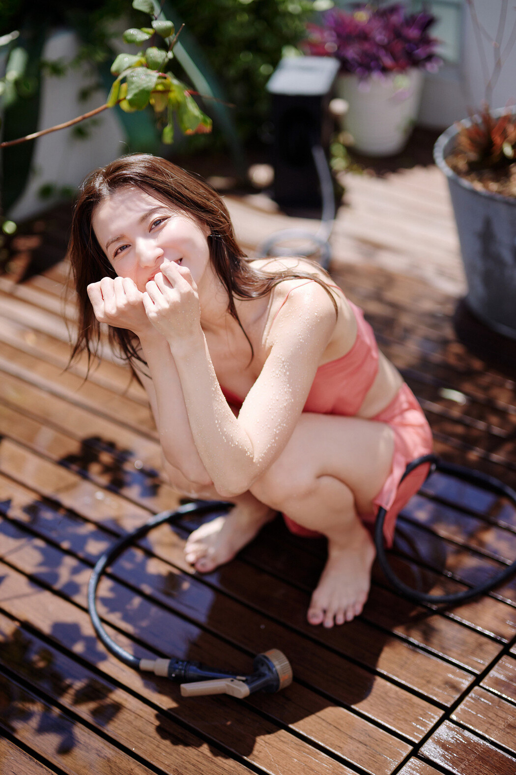 Rei Toda 戸田れい, 週刊ポストデジタル写真集 「金魚のようにゆらめいて」 Set.02