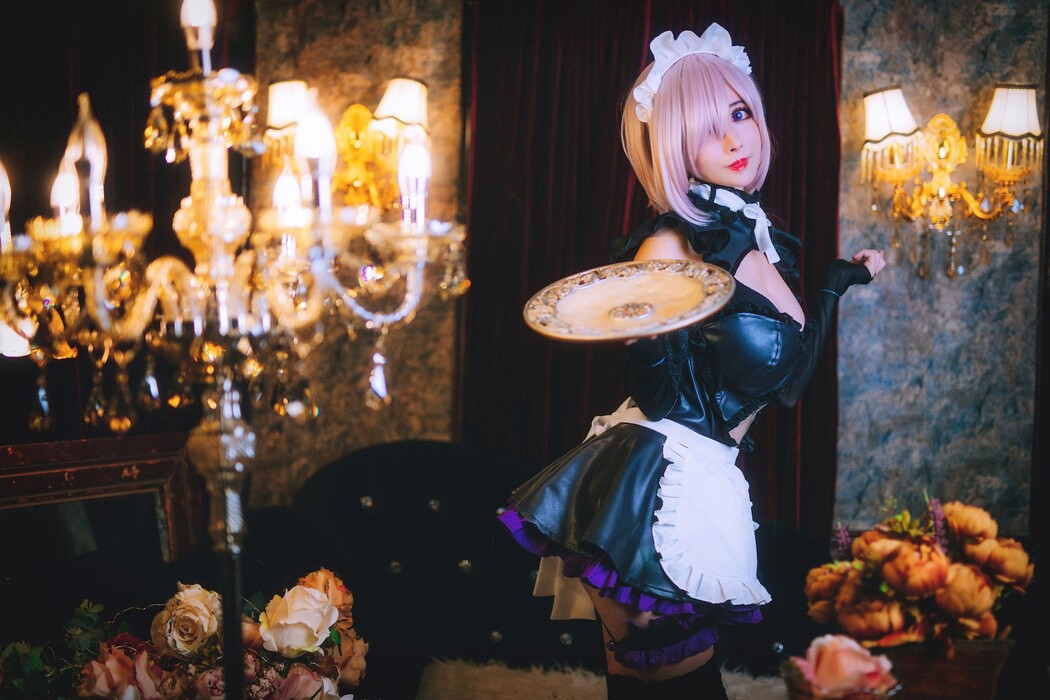 Cosplay Rioko凉凉子 玛修