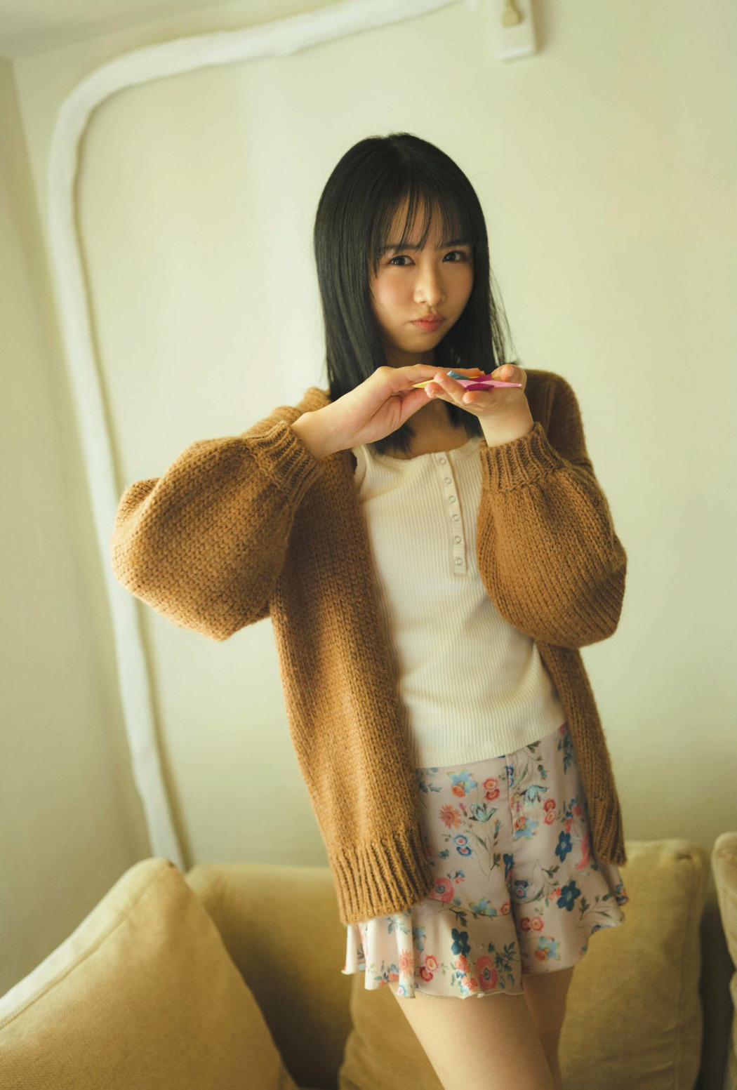 Hinano Kamimura 上村ひなの, Platinum FLASH 2022 Vol.20 (プラチナフラッシュ 2022 Vol.20)