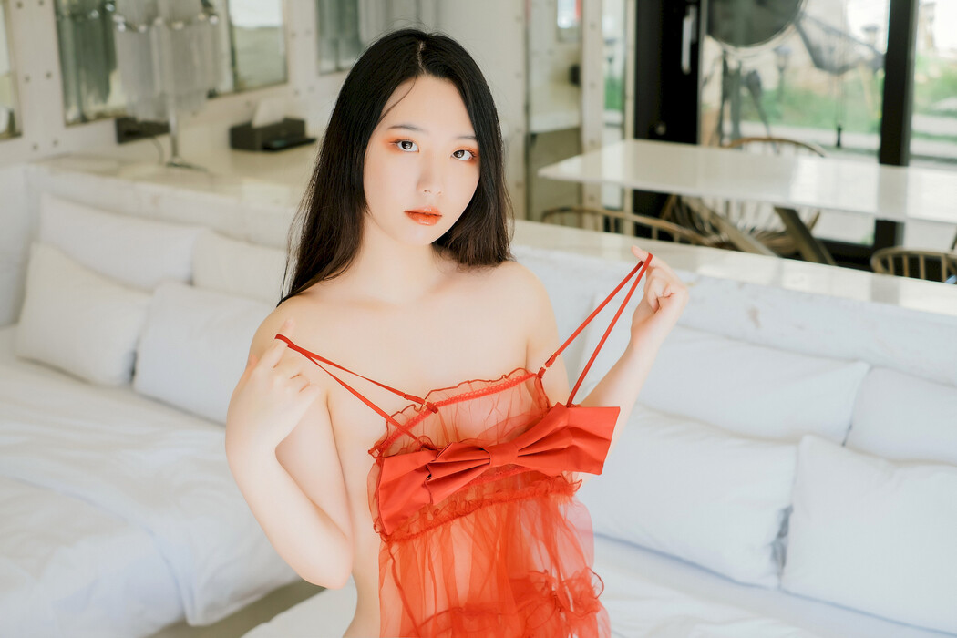 Dame 담, [Moon Night Snap] Tie Up a Ribbon Vol.01 – Set.01