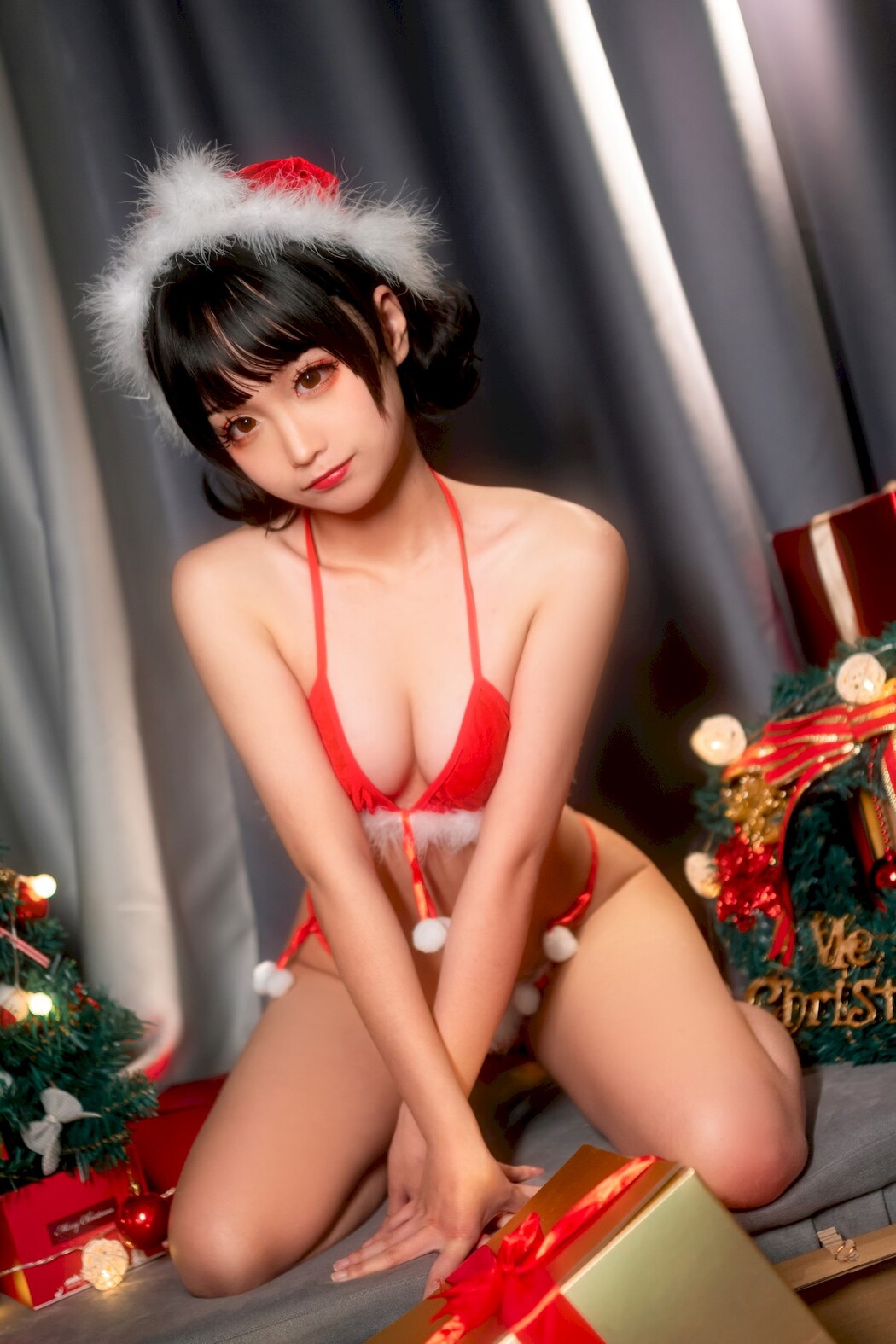 Cosplay 蠢沫沫 Chunmomo 圣诞箱子 Cover Photo