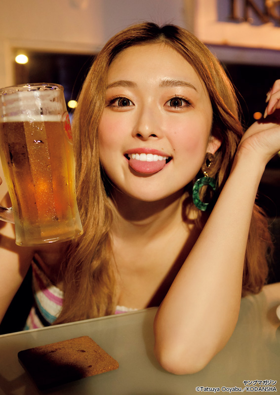 Yuuchami ゆうちゃみ, Young Magazine 2022 No.50 (ヤングマガジン 2022年50号)