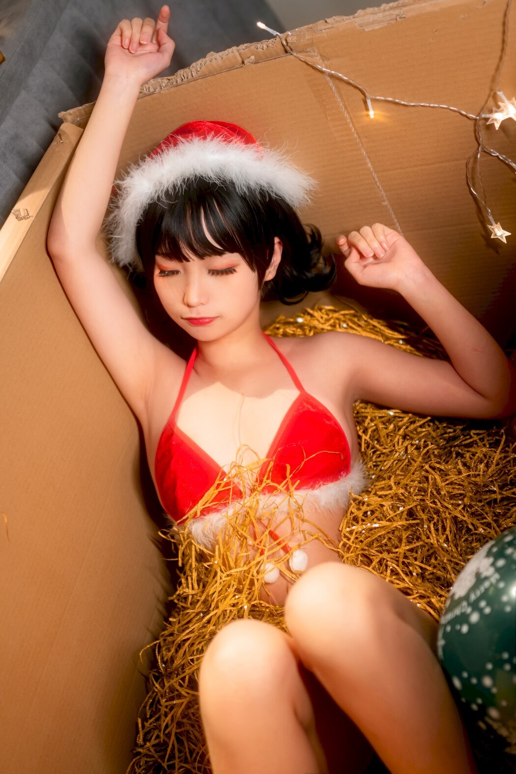 Cosplay 蠢沫沫 Chunmomo 圣诞箱子