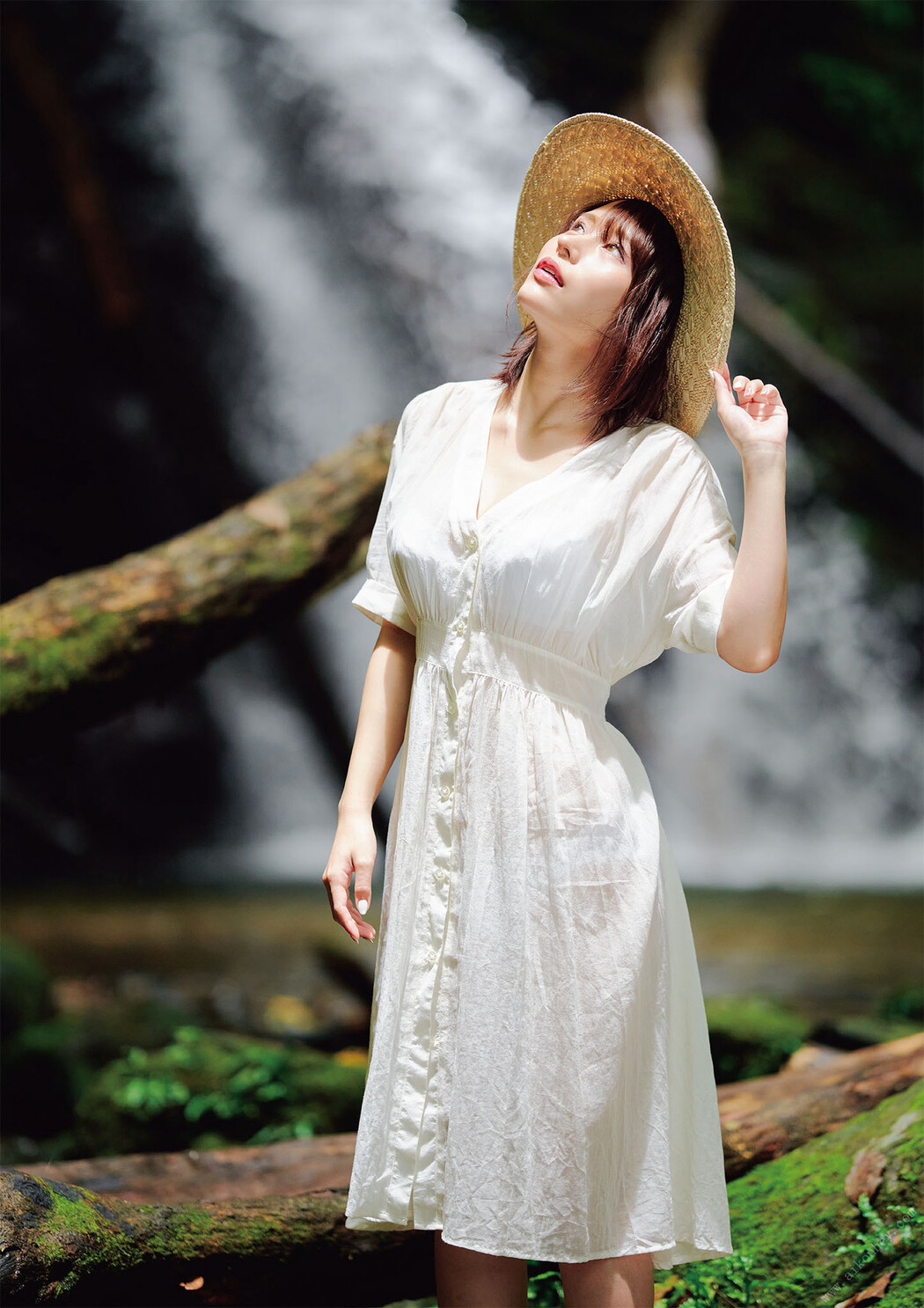 Mayuki Ito 伊藤舞雪, デジタル写真集 「Contrast」 Set.03