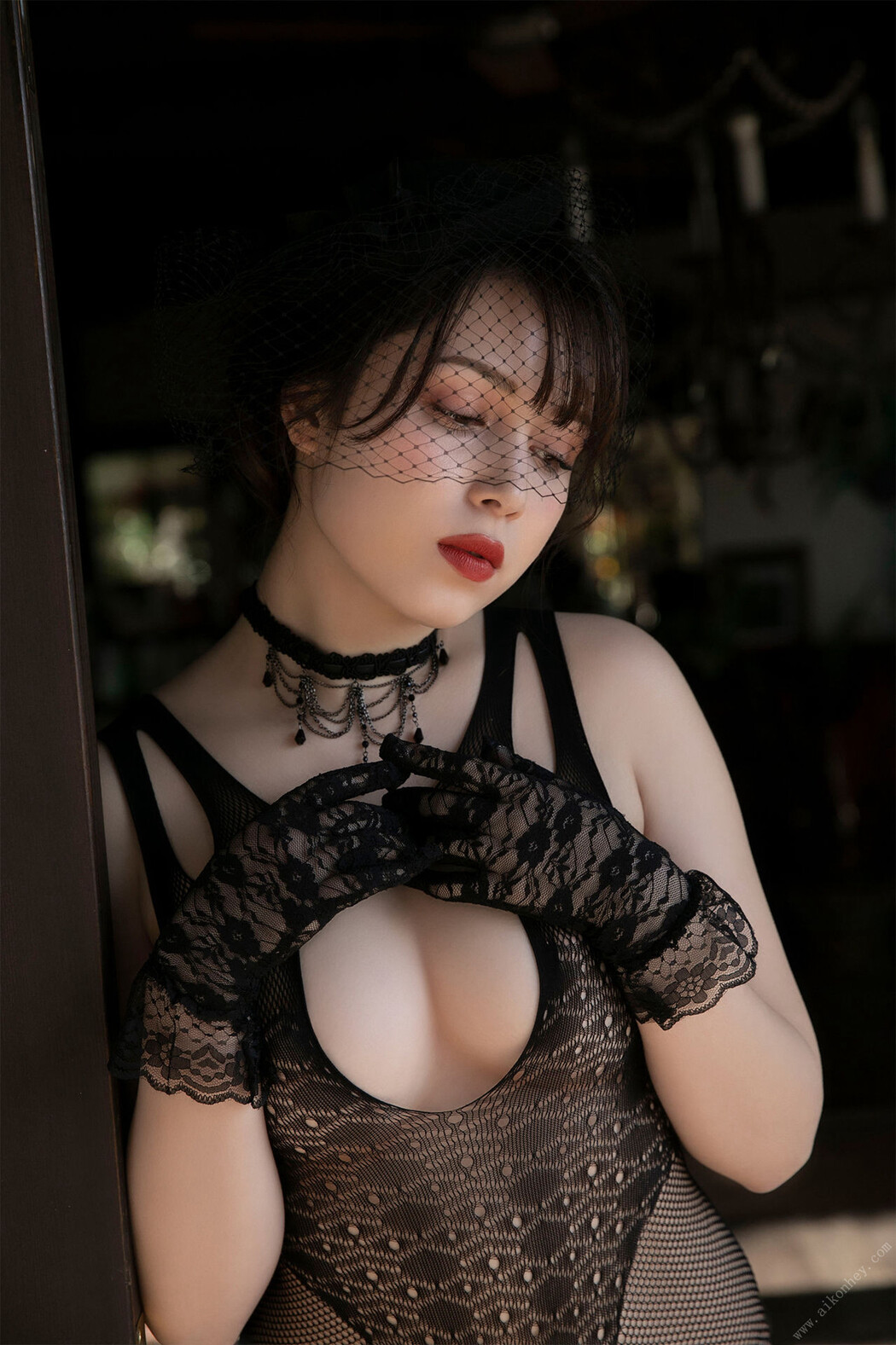 Michelle Megumi ミッシェル愛美, ＦＲＩＤＡＹデジタル写真集 「プレミアムヌード ｖｏｌ．２ 黒の花嫁」 Set.02