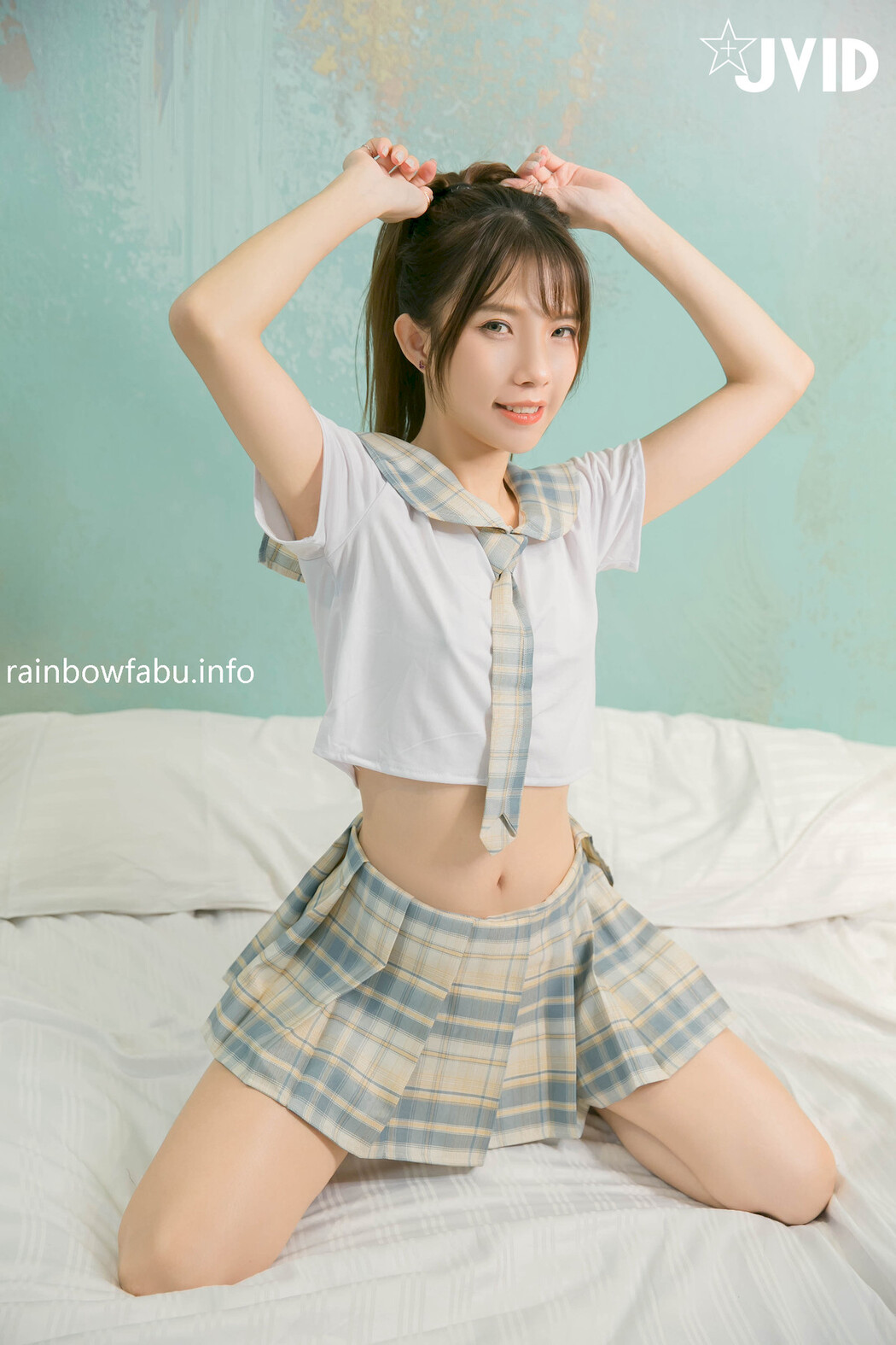 JVID精品 夏小希-离家出走的清纯女学生