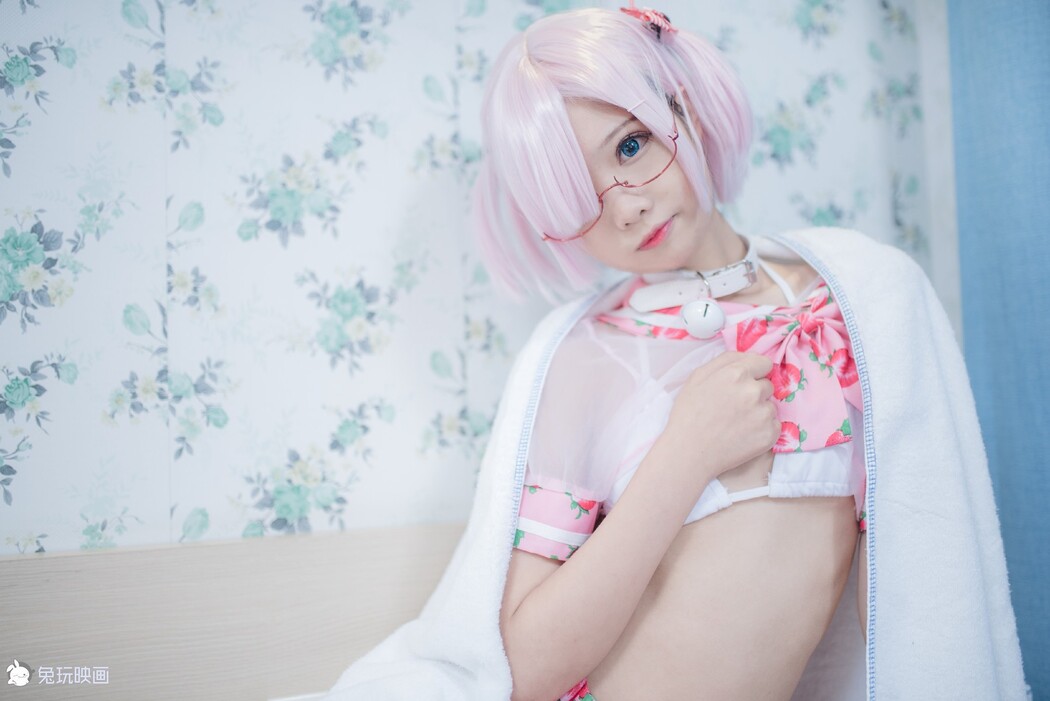 Cosplay 兔玩映画 草莓裙