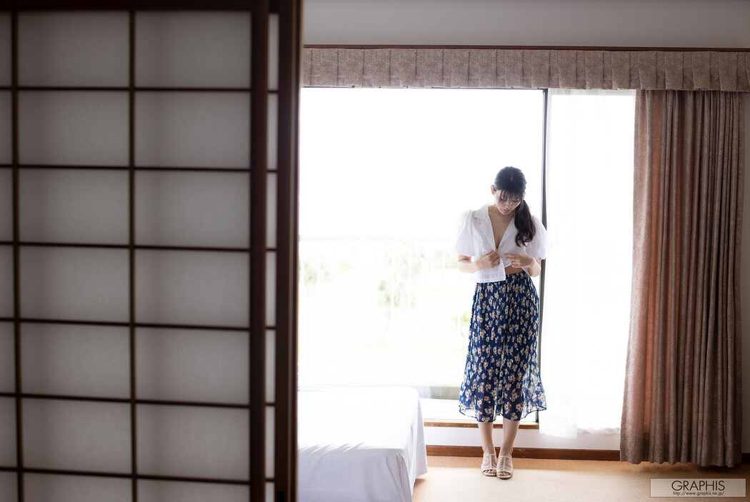 Nao Jinguji 神宮寺ナオ, [Graphis] Gals 「Gimme!」 Vol.05