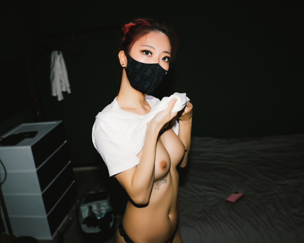 Mona 모나, [Moon Night Snap] My sister next door Vol.01 – Set.01